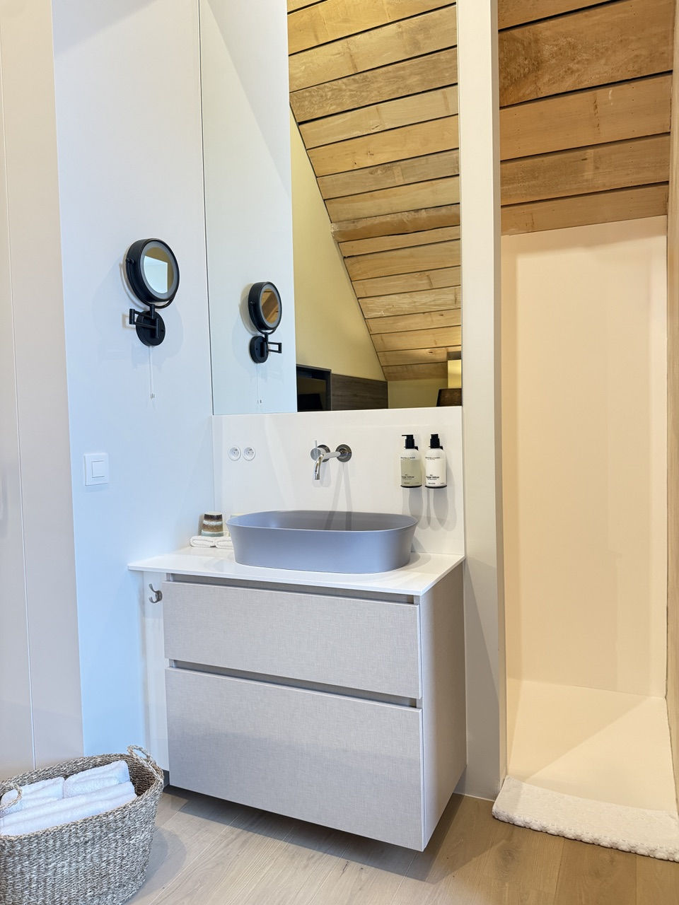 Kamer Leon 6 - B&B - Bed & Breakfast - Winning de Zwaen
